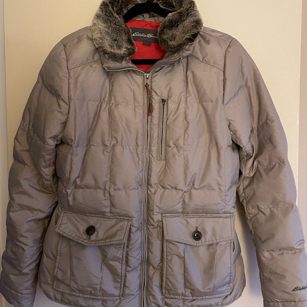 Eddie Bauer Down Jacket. Perfect for Ski